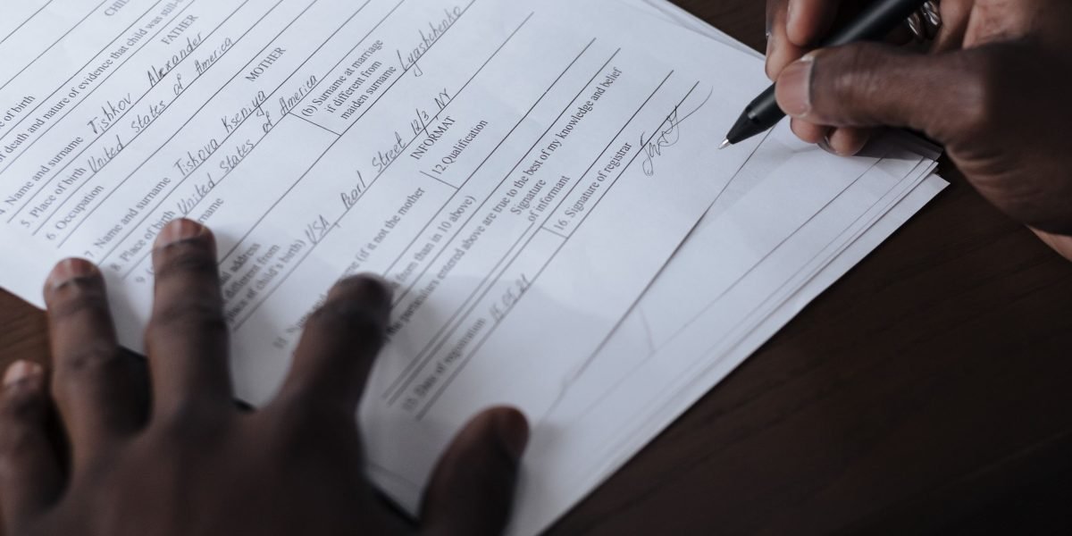 Choosing the Right Business Structure: Shield Assets, Cut Taxes, Grasp DBAs