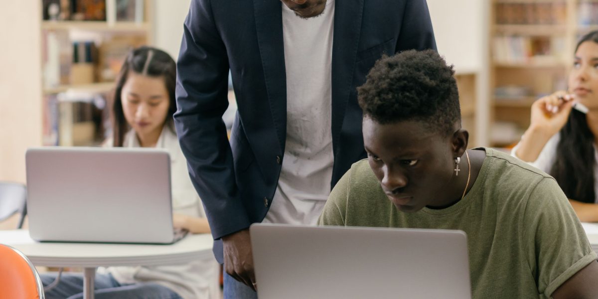 Mastering Enterprise-Education Partnerships for Growth and Innovation